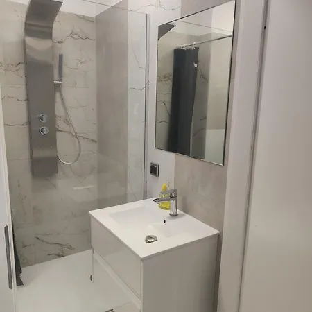 Grey 2 Apartman *